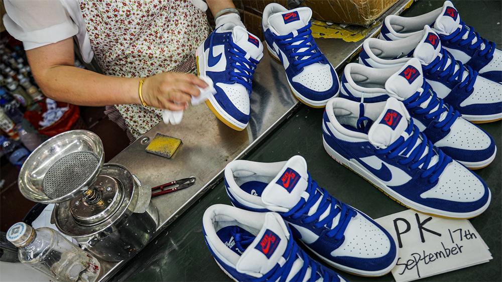 PK GOD Dunk Low Los Angeles Dodgers RETAIL MATERIALS READY TO SHIP